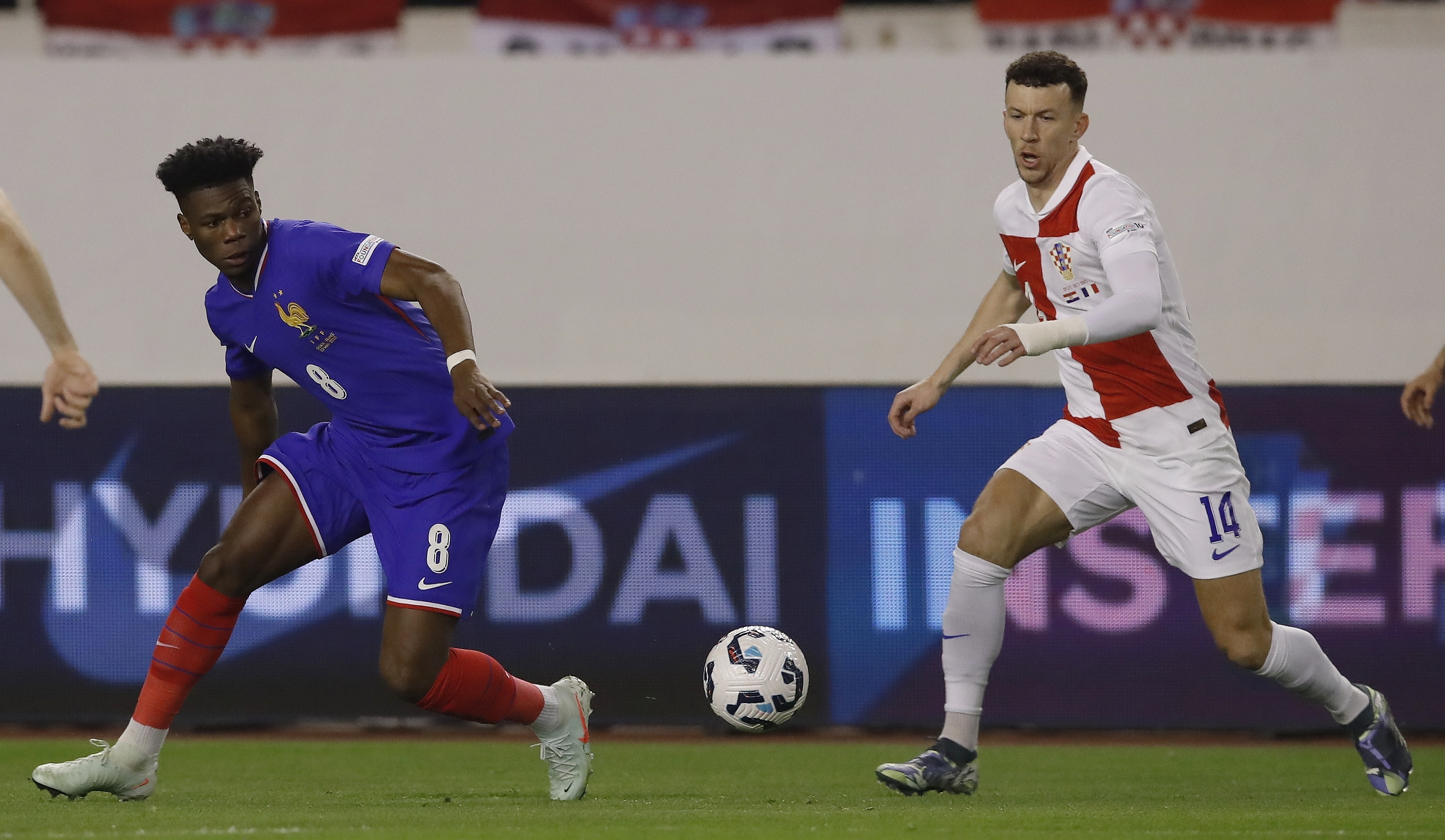 三亿体育体育vip注册-欧国联夺冠劲旅，德国胜出克罗地亚晋级季后赛