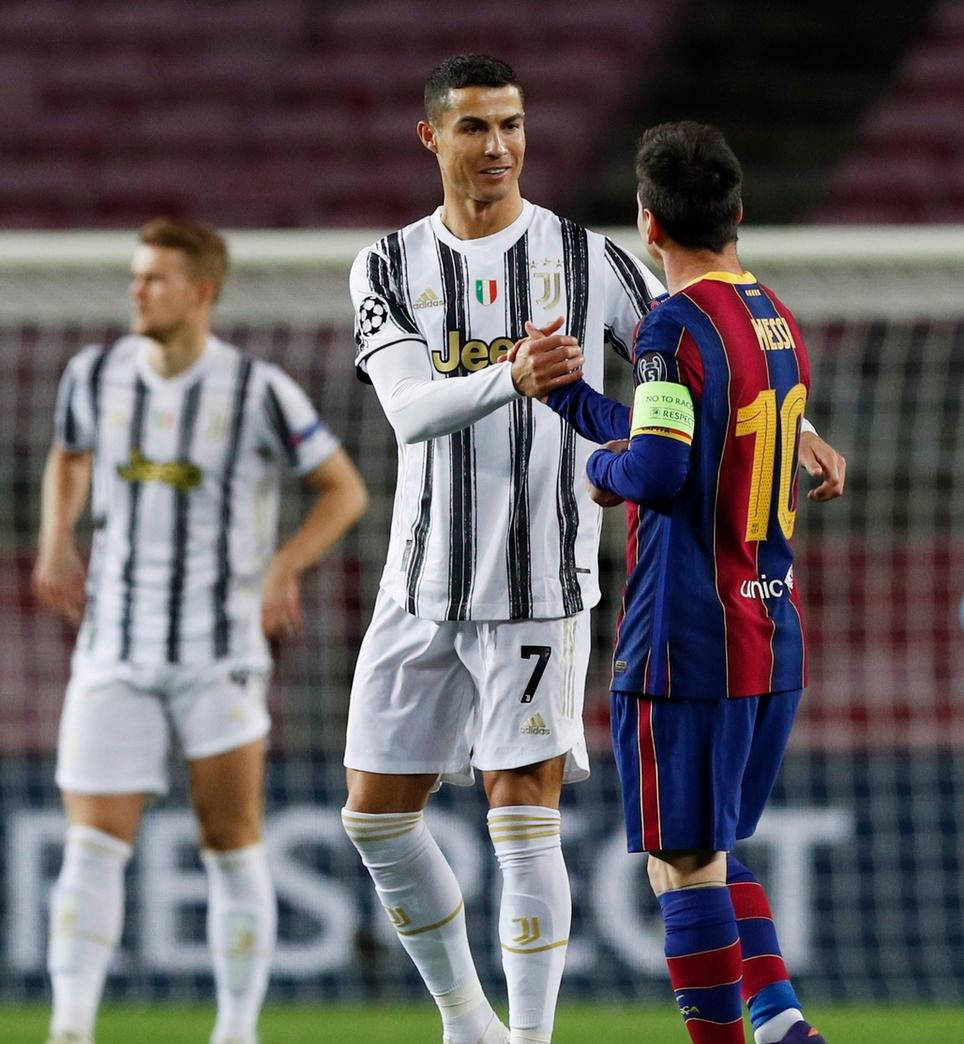 尤文图斯惊险出线,C罗进球难掩困境 尤文图斯惊险出线,C罗进球难掩困境