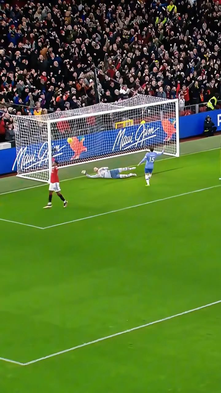 三亿体育体育教练-精湛传球技术，令对手手足无措