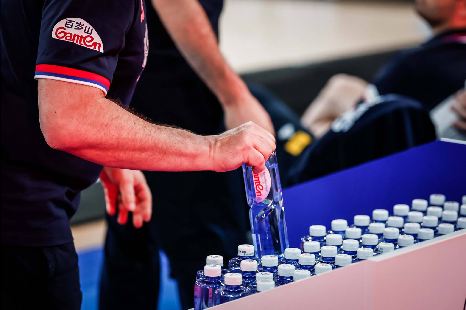 换下口中的水,出战比赛,展现真正实力的简单介绍 换下口中的水,出战比赛,展现真正实力的简单介绍