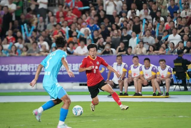 三亿体育体育官网入口-澳洲篮球豪强连胜，领跑赛事积分榜局面占据优势的简单介绍