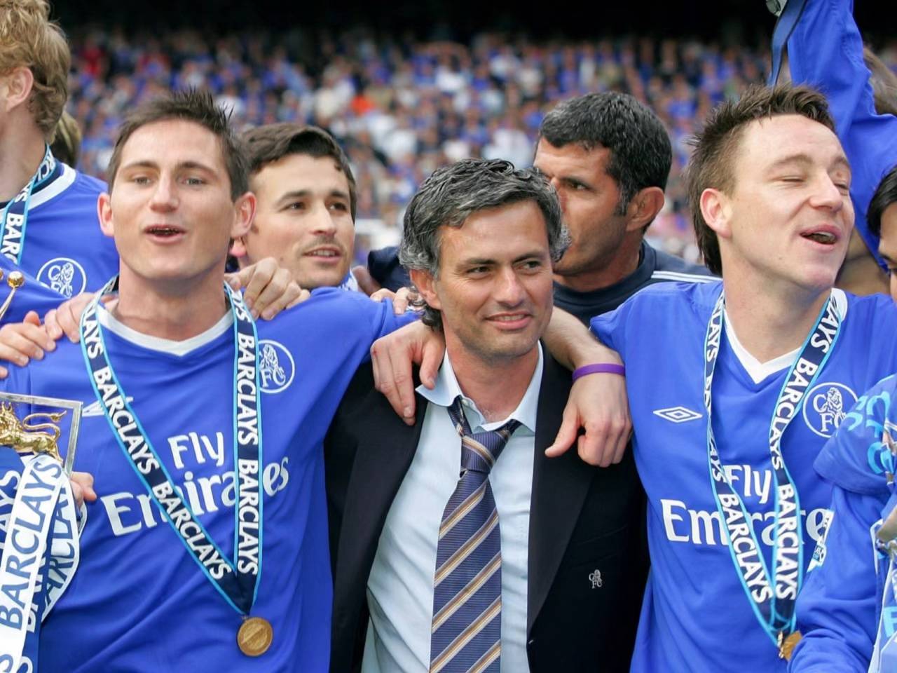 三亿体育体育电竞-包含切尔西队员技术娴熟，展现团队精神的词条