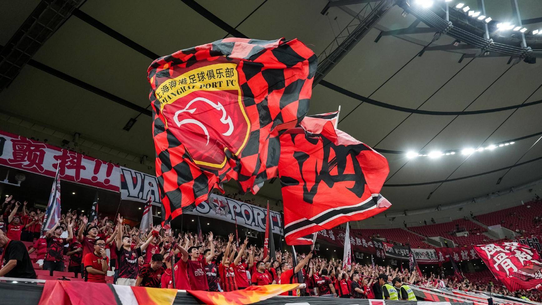 三亿体育体育电竞-埃瓦尔主场胜利，球队士气高涨的简单介绍