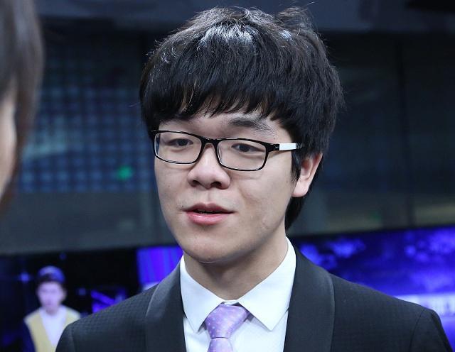 三亿体育体育直播-强强对抗引燃战火，谁能笑到最后的简单介绍