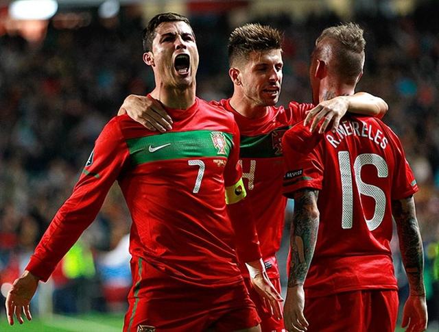 三亿体育体育网页版入口-葡萄牙队逆袭捷克，晋级欧预赛强的简单介绍