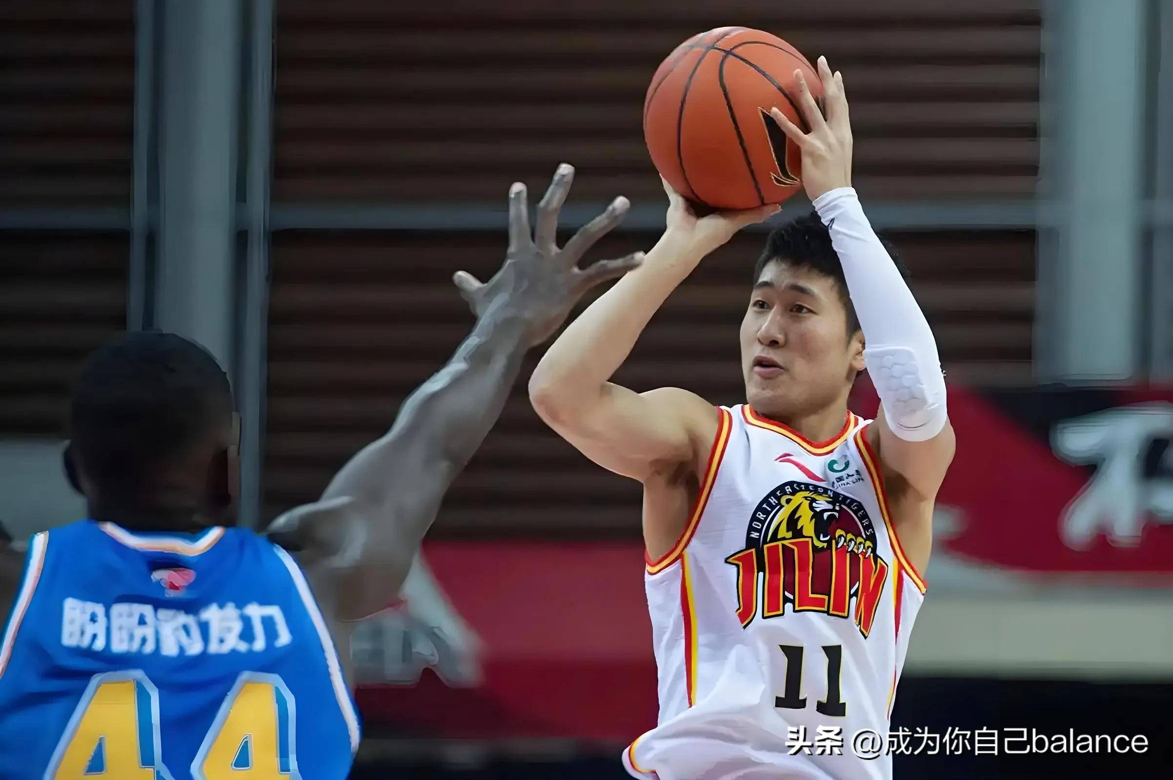 天津男篮实力凸显,稳坐前列的简单介绍 天津男篮实力凸显,稳坐前列的简单介绍