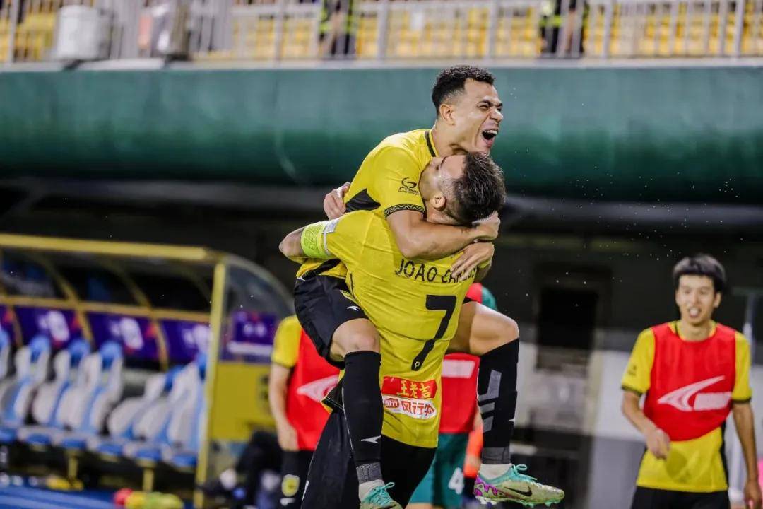 赛事结果受关注,球队表现成为新话题 赛事结果受关注,球队表现成为新话题