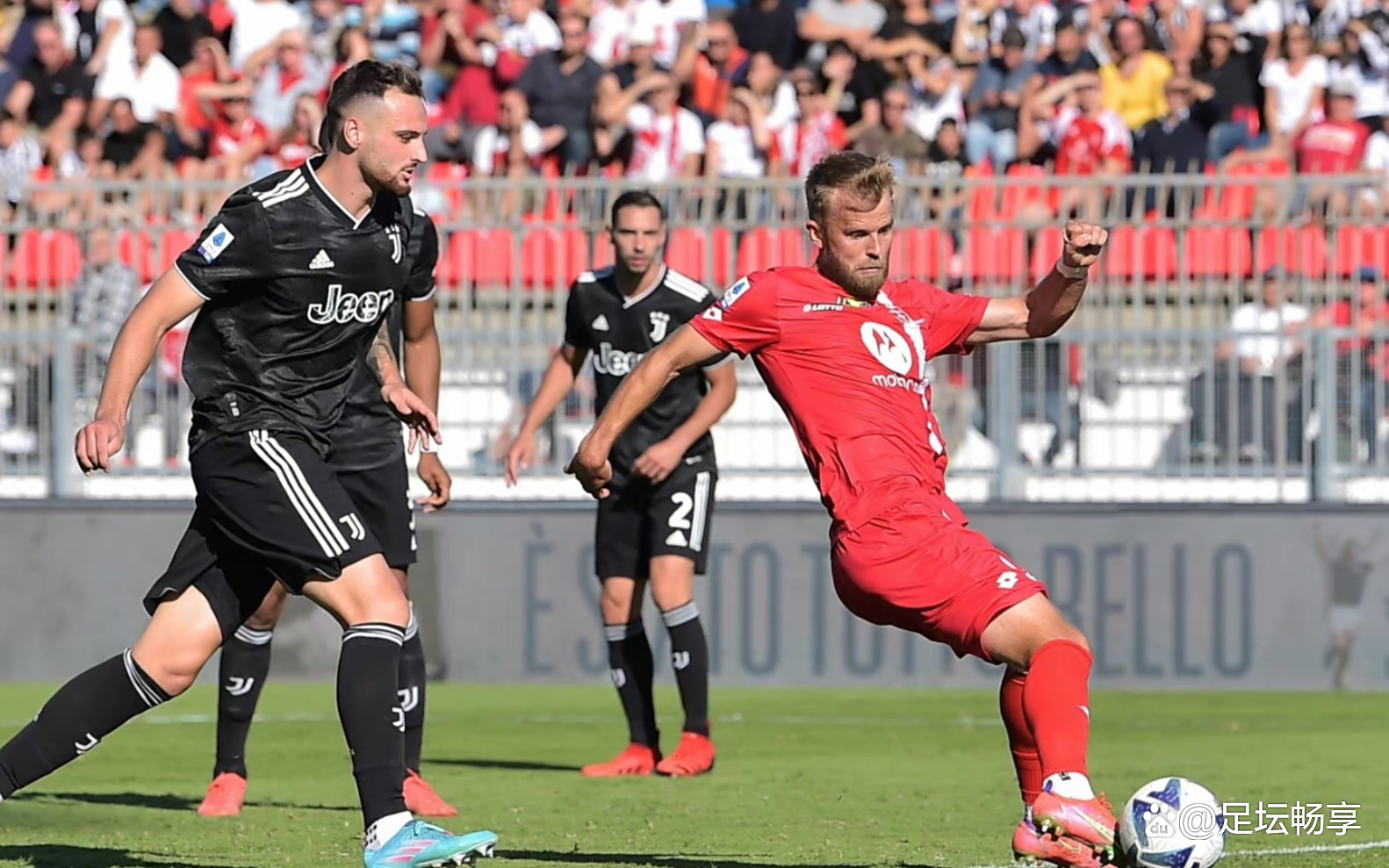 凯泽斯劳滕队再次展现实力，战胜对手的简单介绍